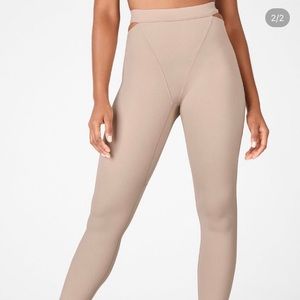 Fabletics High waisted motion 365 legging